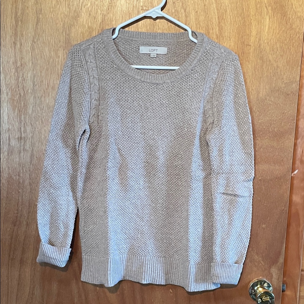 LOFT Women's Beige Crew Neck Sweater
